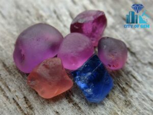 Ceylon Natural Sapphire Rough Gemstones with Fine Quality Padparadscha - city of gem Ratnapura