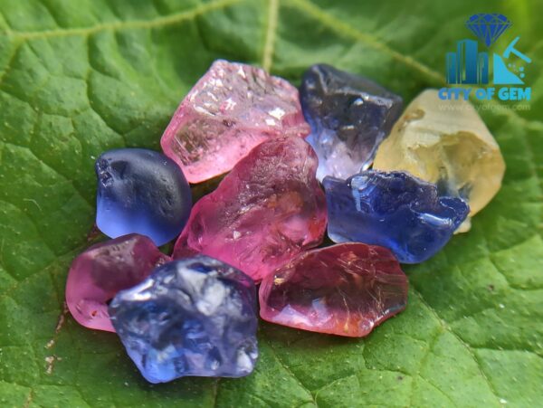 Ceylon Natural Sapphire Rough Gemstones - city of gem Ratnapura