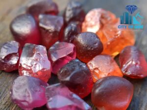 Natural Garnet - Spessartite/ Hessonite/ Rhodolite/ Almandite Rough Gemstones Collection