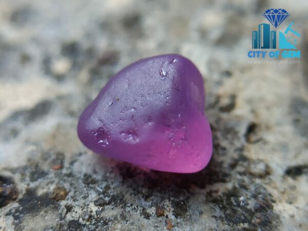 High Quality Ceylon Natural Blue, Pink and Yellow Sapphire Rough Stones - city of gem ratnapura