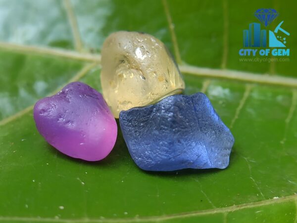 High Quality Ceylon Natural Blue, Pink and Yellow Sapphire Rough Stones - city of gem ratnapura