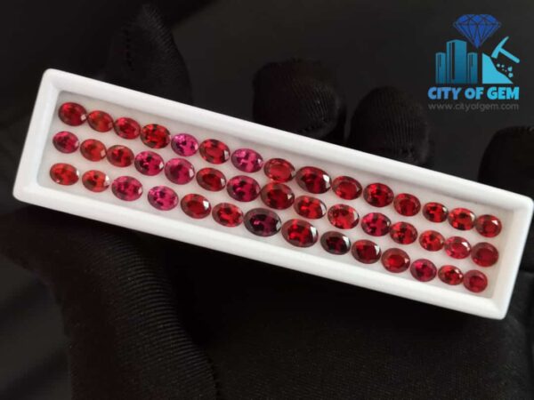 Natural Pink & Red Garnet Faceted Gemstones Collection - Oval Shape -- city of gem Ratnapura