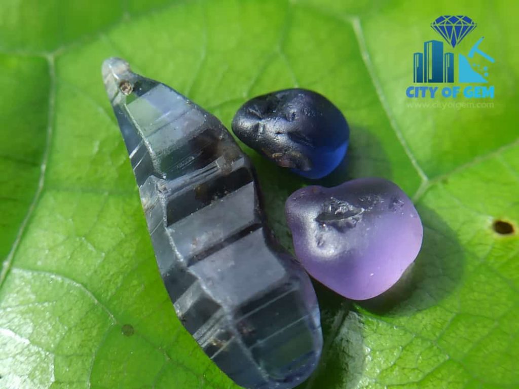 Ceylon Natural Blue Sapphire Glass Body crystal with Colour Change