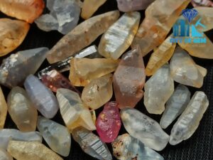 Ceylon Natural Sapphire Crystals Collection