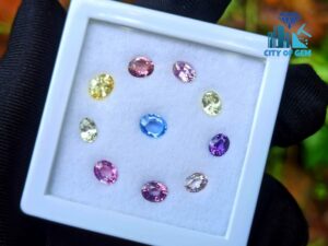 CEYLON SAPPHIRE FACETED OVAL SHAPE UNHEATED GEMSTONES COLLECTION