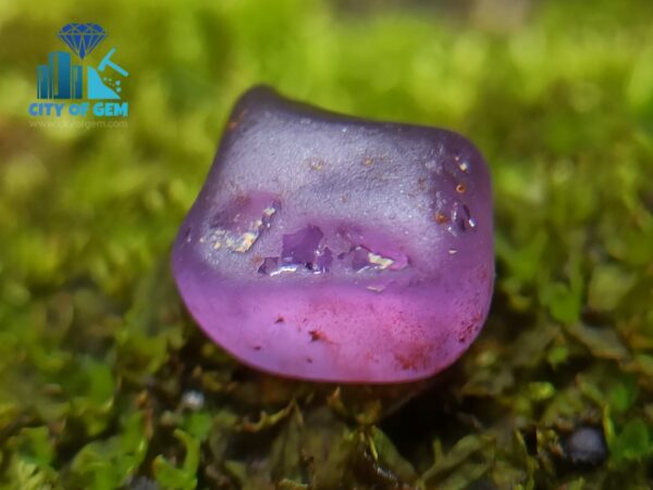 Ceylon Natural Facet Grade Rough Sapphire Collection with Colour shifting sapphire - city of gem ratnapura