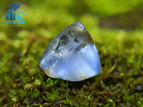 Ceylon Natural Facet Grade Rough Sapphire Collection with Colour shifting sapphire - city of gem ratnapura