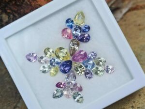 1_Ceylon Natural Sapphire Faceted Pear Shape Unheated Gem Collection