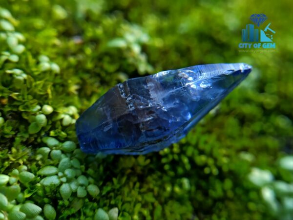 Kataragama Blue Sapphire Crystal – Natural Royal Blue Sapphire Complete Crystal