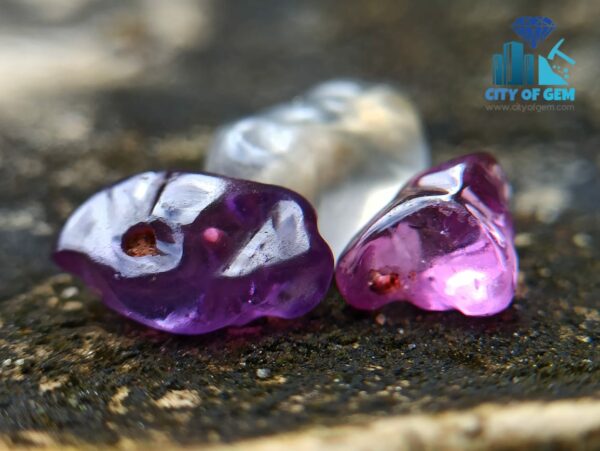 Ancient Natural Pink Sapphire, Purple Sapphire & White Sapphire Mukkaru Beads From Sri Lanka With Very Special Carving – History Of Gem Industry