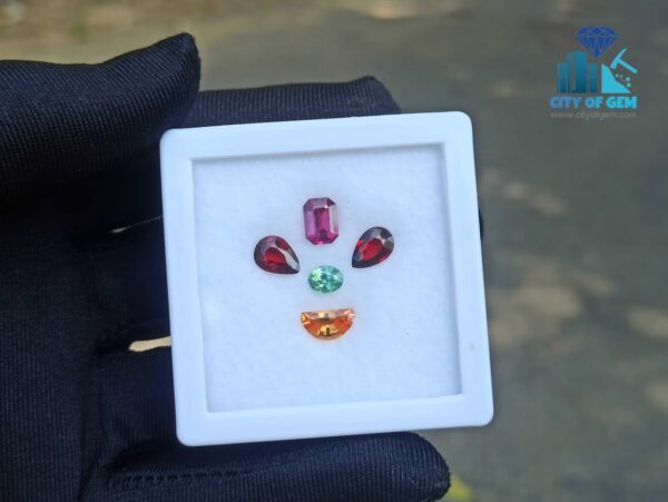 Natural Orange, Red Garnet & Zircon Gemstones For Jewelry Design