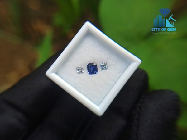 Ceylon Blue Sapphire & White Sapphires Gemstones For Jewelry Design