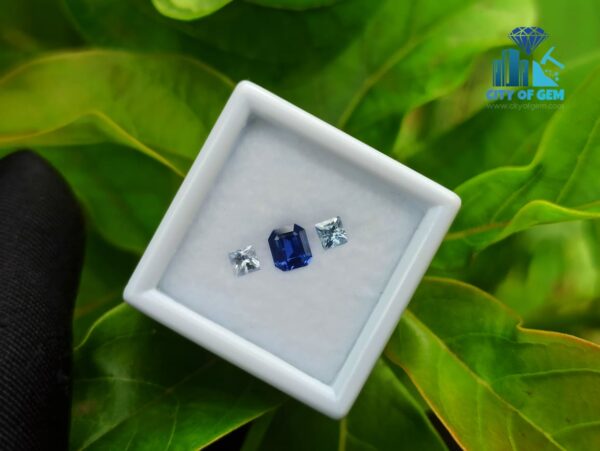 Ceylon Blue Sapphire & White Sapphires Gemstones For Jewelry Design