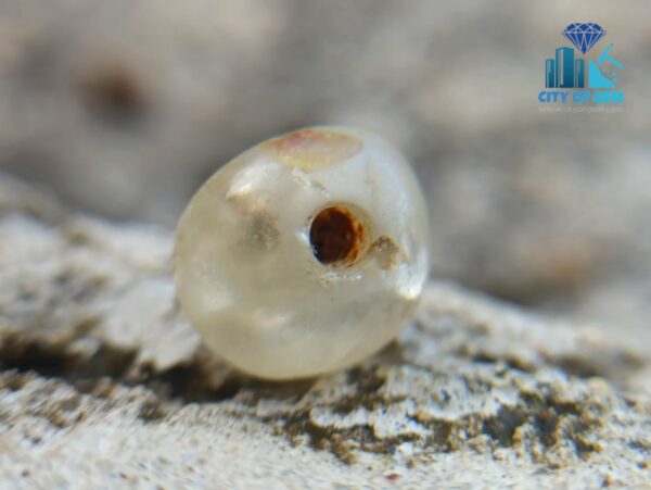 Ancient Natural White Sapphire Mukkaru Bead From A Place Where Mukkaru Poeple Lived In Sri Lanka