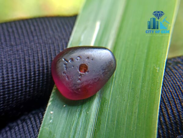Ancient Natural Spinel Mukkaru Bead