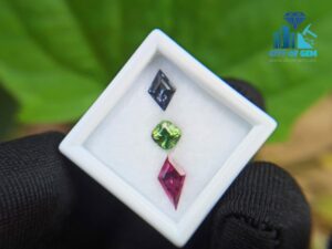 Natural Green Zircon, Gray Spinel & Rhodolite Garnet Gemstones For Jewelry Design