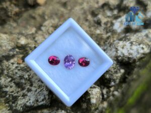 Ceylon Natural Purple Sapphire and Red Garnet Oval Pair for Jewelry Designs