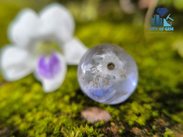 Ancient Natural white Sapphire Blue Hue Mukkaru Bead from Ancient Galpaya Village