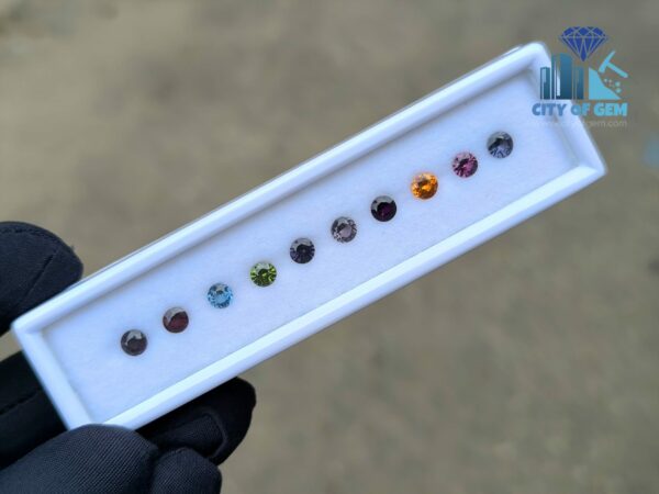 Natural Garnet, Zircon & Spinel Round Collection for Jewelry Designs