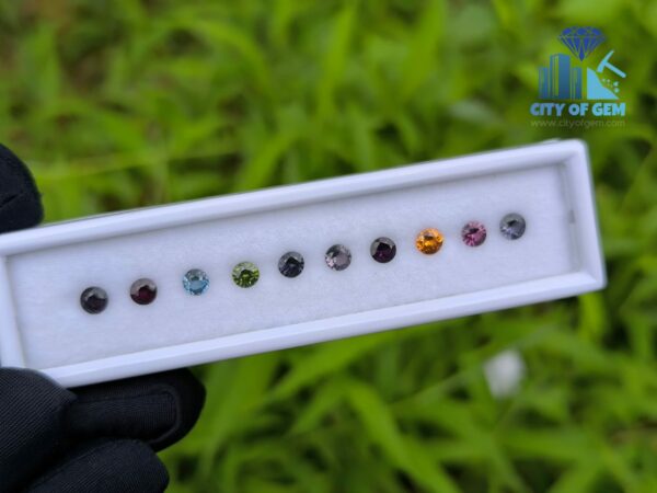 Natural Garnet, Zircon & Spinel Round Collection for Jewelry Designs