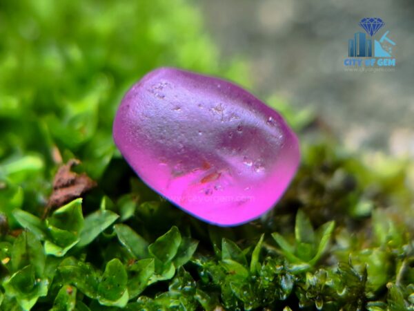 Facet Grade Ceylon Natural Blue Sapphire & Hot Pink Sapphire Alluvial Rough Couple