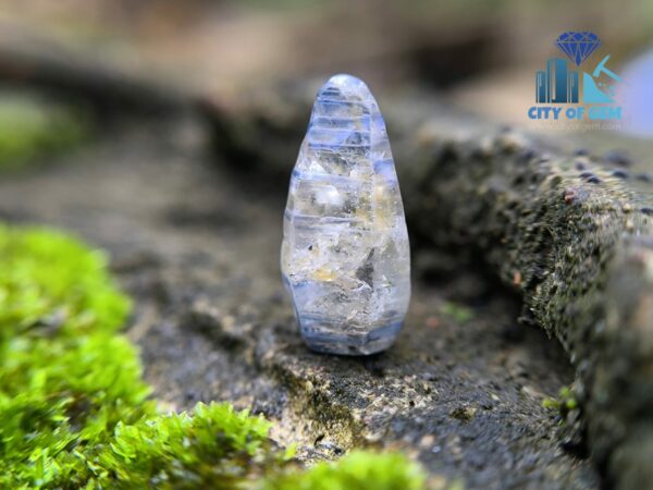 Ceylon Natural Bi-color Sapphire Complete Crystal