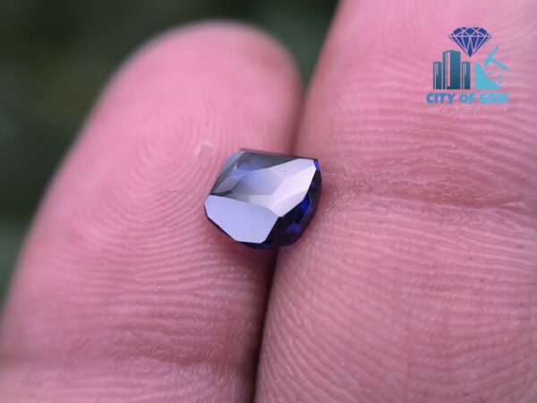Ceylon Rambuka Vivid Royal Blue Sapphire