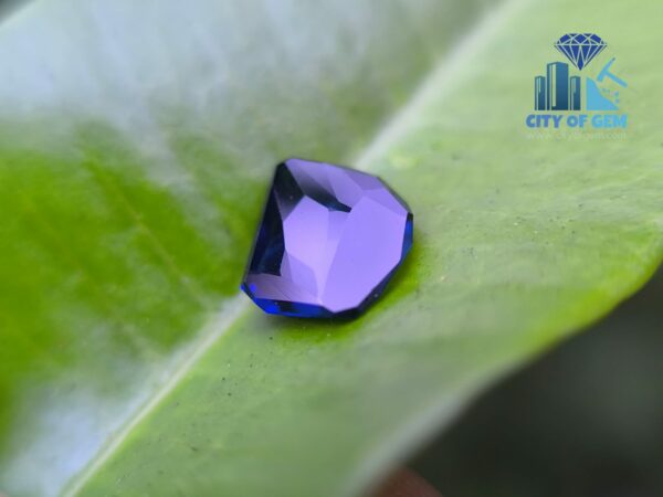 Ceylon Rambuka Vivid Royal Blue Sapphire