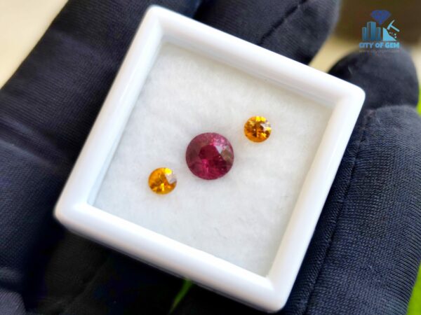 Ceylon Natural Pink Garnet Round & Hessonite Garnet Pair for Jewellery Design