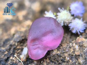 Facet Grade Ceylon Natural Wild Orchid Pink Spinel Rough
