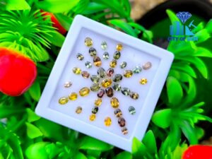 Ceylon Natural Zircon Oval Collections for Jewelry Designs